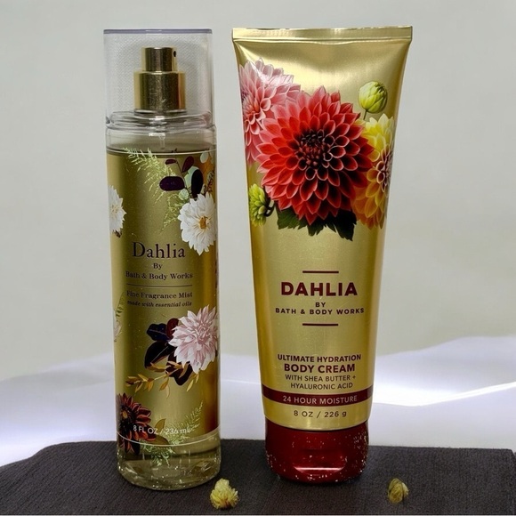 Bath & Body Worka Dahlia Body Care Floral Gift Set NWT